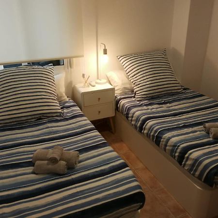 Holisplace- Lovely Apartment In Downtown アリカンテ エクステリア 写真