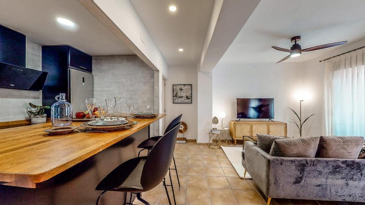 Holisplace- Lovely Apartment In Downtown アリカンテ エクステリア 写真