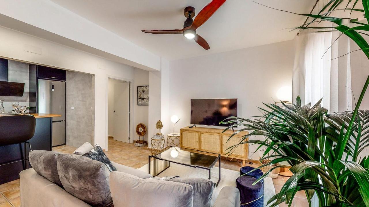 Holisplace- Lovely Apartment In Downtown アリカンテ エクステリア 写真